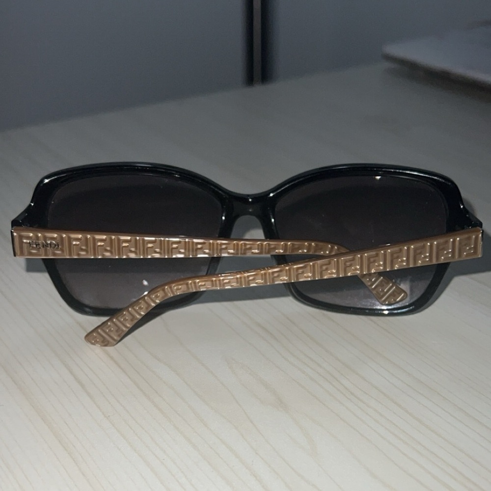 FENDI Sunglasses